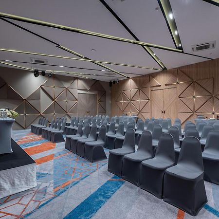 Zayn Hotel Bangkok - Airport Link Access Exterior photo