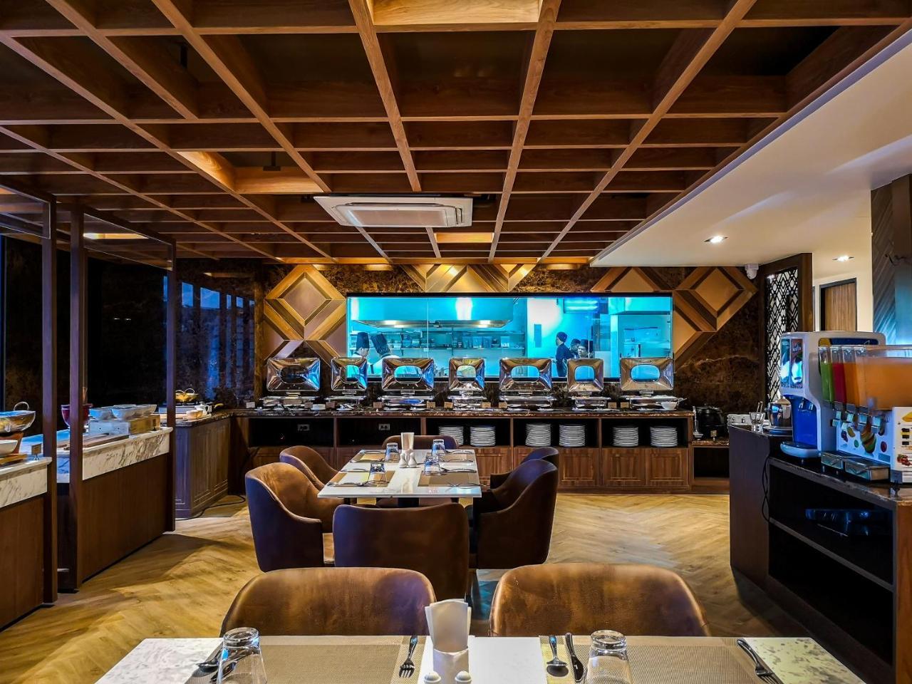 Zayn Hotel Bangkok - Airport Link Access Exterior photo