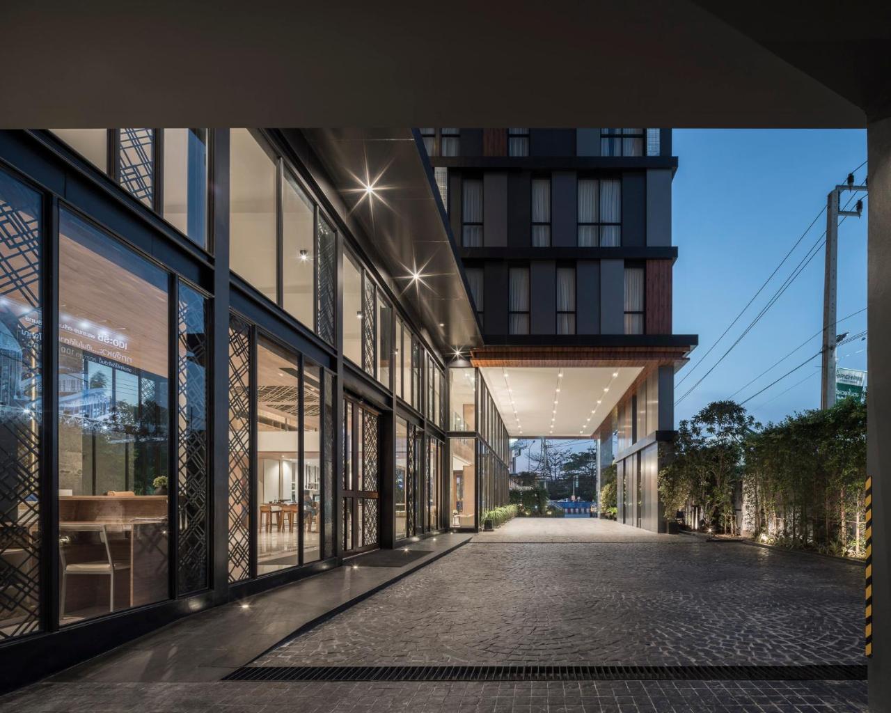 Zayn Hotel Bangkok - Airport Link Access Exterior photo